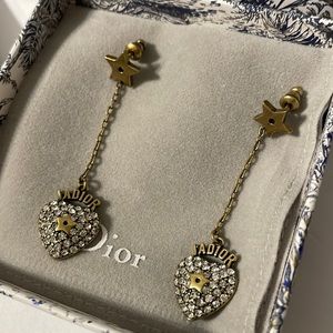 New! J’ADIOR (Dior) earrings.
